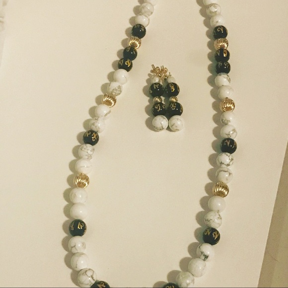 Handmade Howlite set - Picture 2 of 3